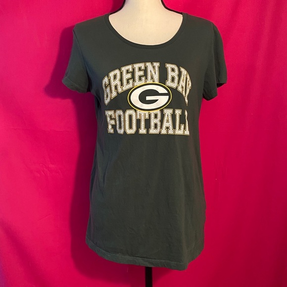 Majestic Tops - 🏈Green Bay Football “Majestic Fan Fashion” Top XL